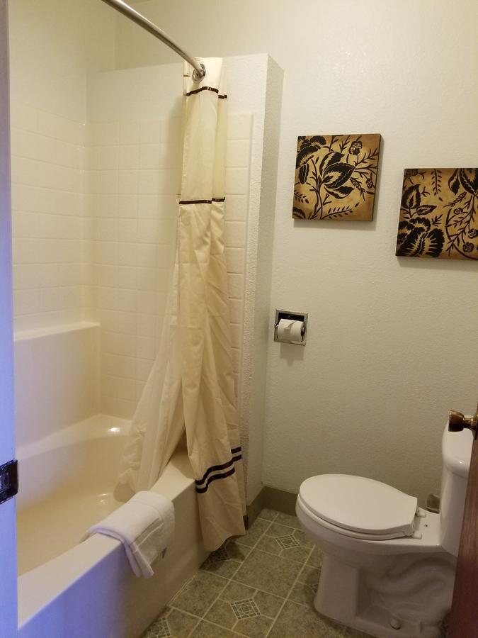 Gold Pan Lodge Quincy Экстерьер фото